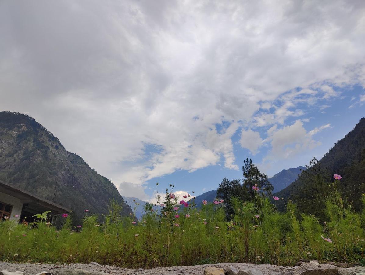 Breathe Inn Kasol Exteriör bild