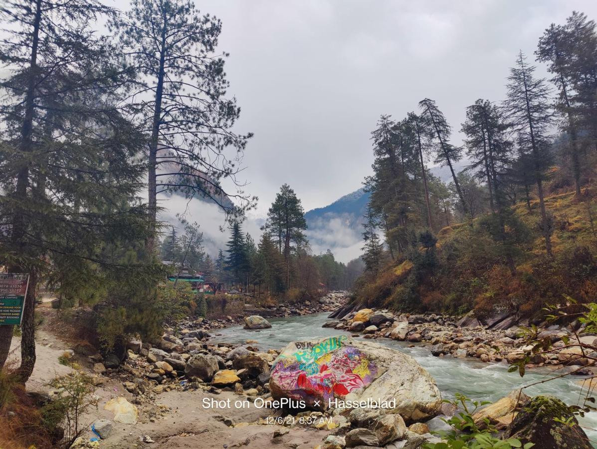Breathe Inn Kasol Exteriör bild